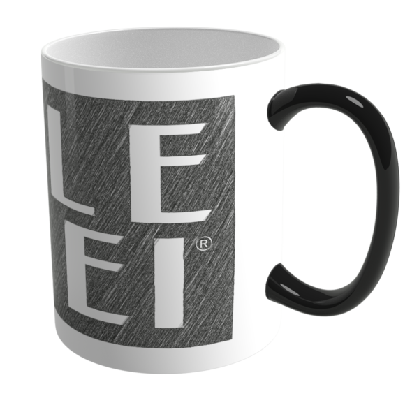 Caneca Mágica de Porcelana Ele Rei – Escrita – Quadrada - Imagem 2